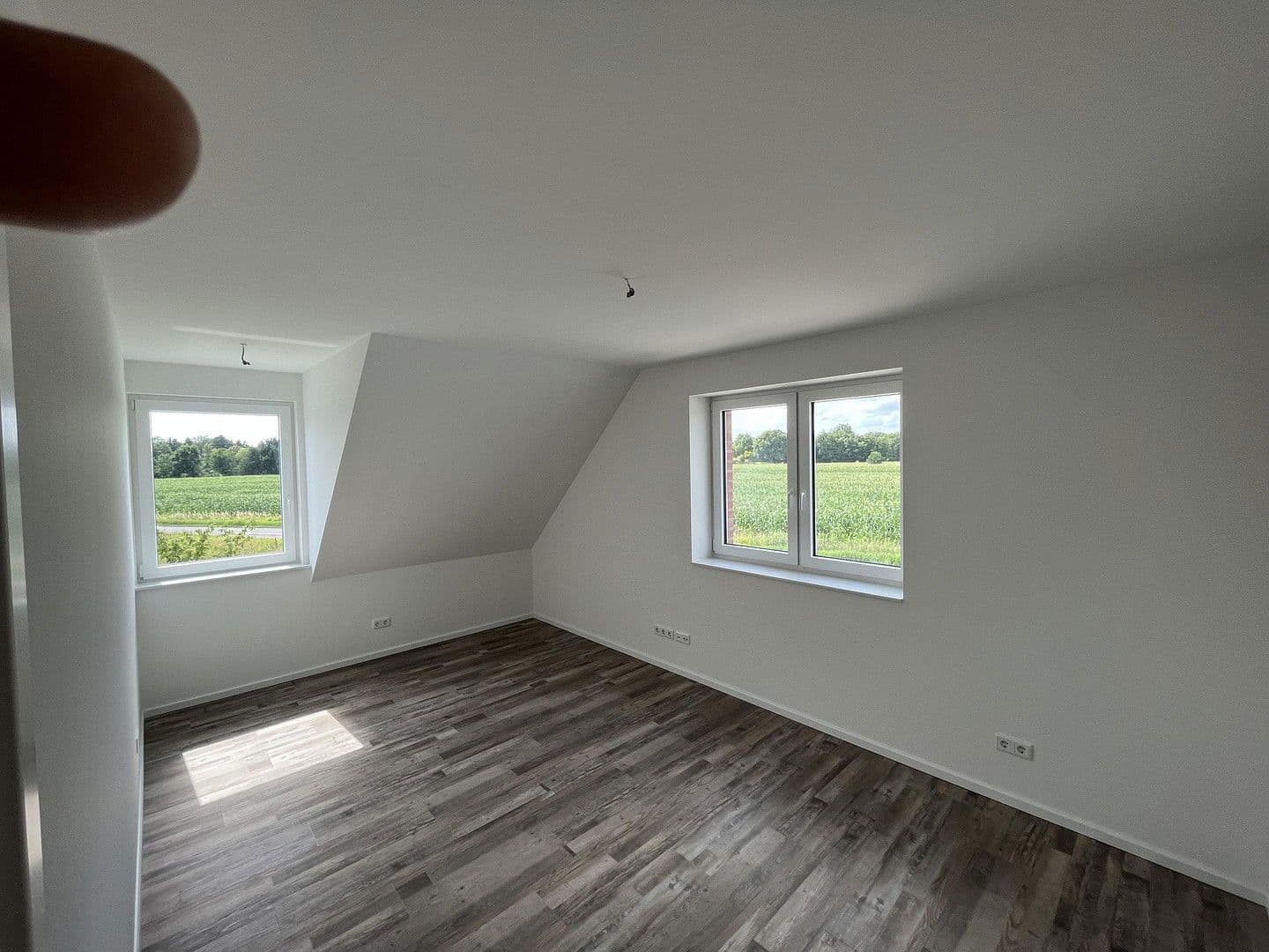 Prenájom domu 134 m², pozemek 750 m², Krümser Str. 99 b, Drage, Dolné Sasko Prenájom domu 134 m², pozemek 750 m², Krümser Str. 99 b, Drage, Dolné Sasko