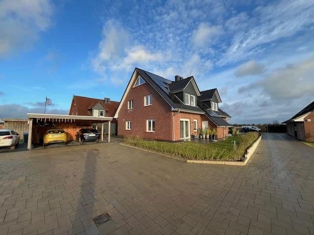 Prenájom domu 134 m², pozemek 750 m², Krümser Str. 99 b, Drage, Dolné Sasko Prenájom domu 134 m², pozemek 750 m², Krümser Str. 99 b, Drage, Dolné Sasko