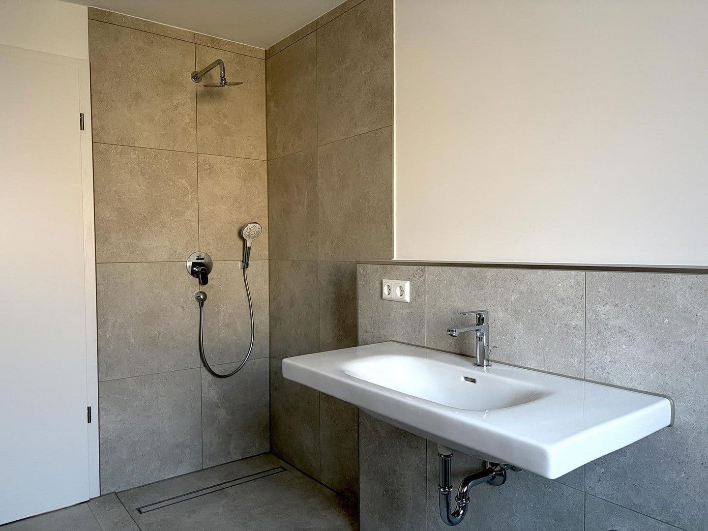 Prenájom bytu 3-izbový 70 m², Mauerbergstr. 83, Baden-Baden, Bádensko-Wurttembersko Prenájom bytu 3-izbový 70 m², Mauerbergstr. 83, Baden-Baden, Bádensko-Wurttembersko