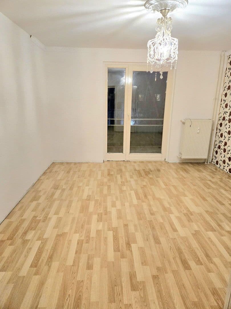 Prenájom bytu 3-izbový 72 m², Schwarzerlenweg 60, Frankfurt, Hesensko Prenájom bytu 3-izbový 72 m², Schwarzerlenweg 60, Frankfurt, Hesensko