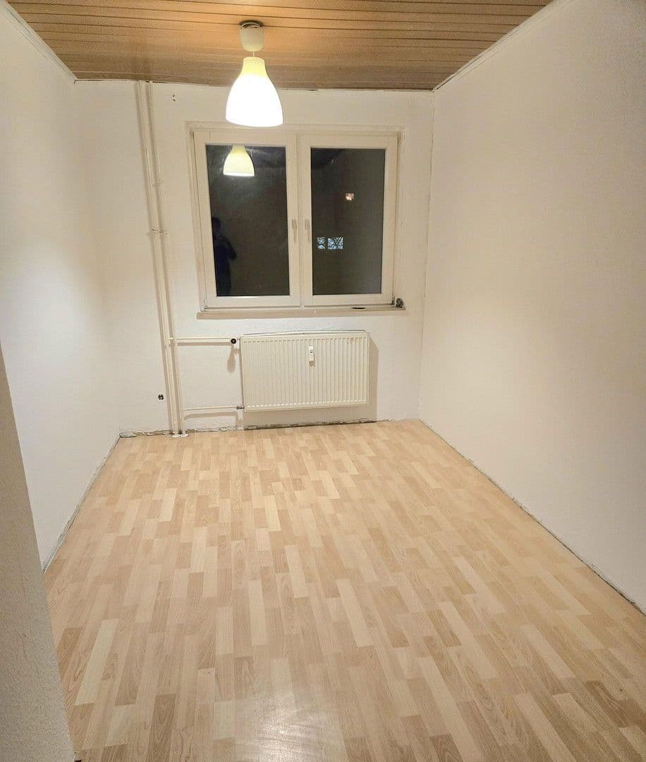 Prenájom bytu 3-izbový 72 m², Schwarzerlenweg 60, Frankfurt, Hesensko Prenájom bytu 3-izbový 72 m², Schwarzerlenweg 60, Frankfurt, Hesensko