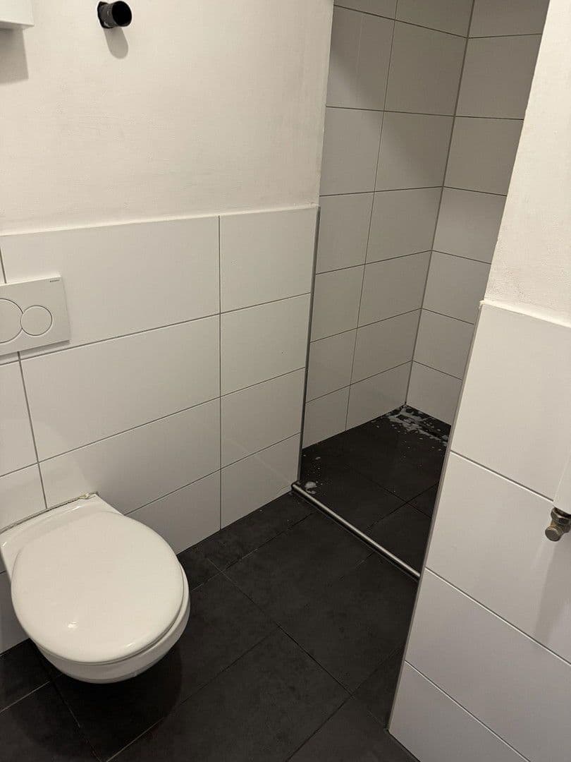 Prenájom bytu 2-izbový 47 m², Odenkrirchenerstr. 136, Mönchengladbach, Severné Porýnie - Westfálsko Prenájom bytu 2-izbový 47 m², Odenkrirchenerstr. 136, Mönchengladbach, Severné Porýnie - Westfálsko