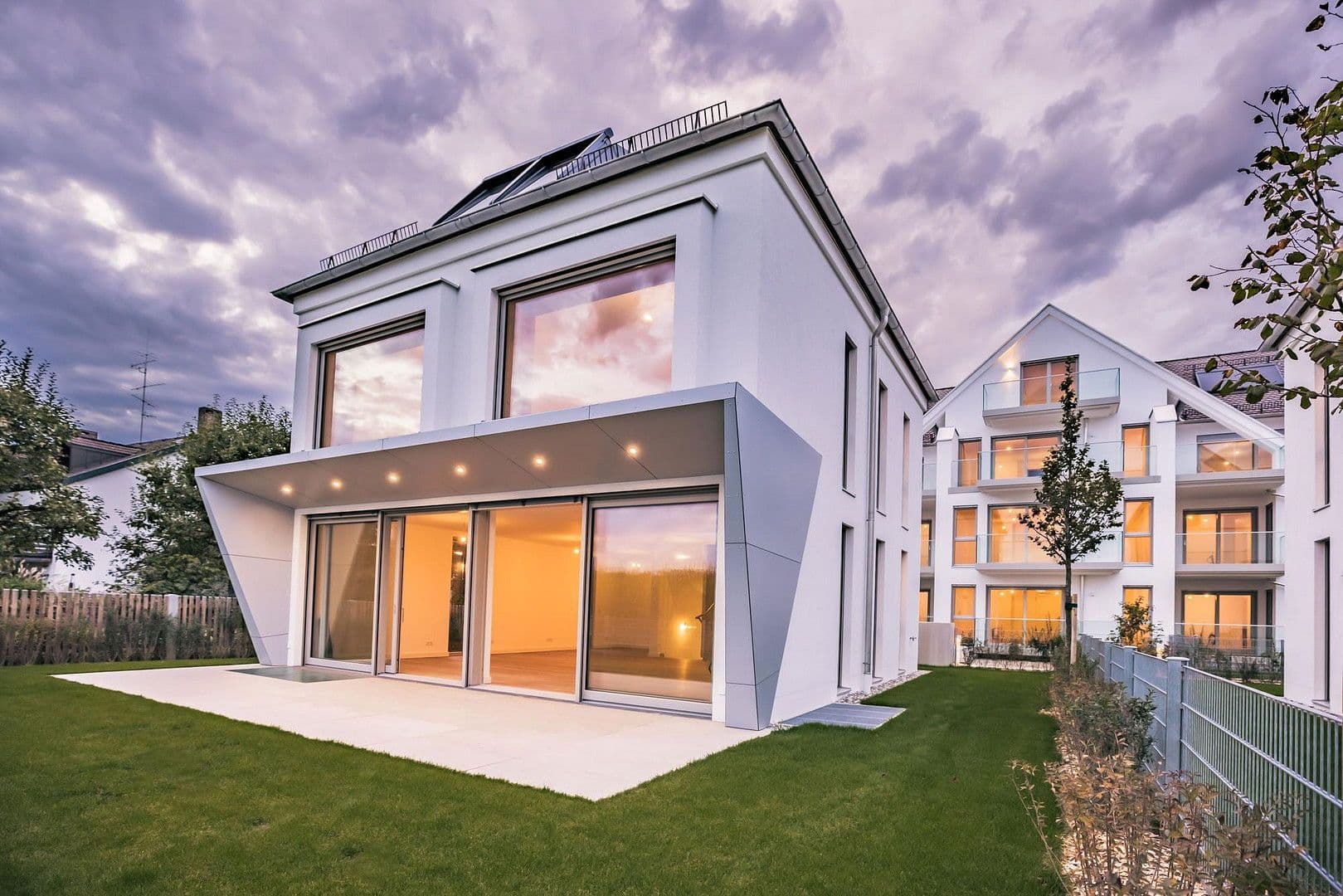 Predaj domu 218 m², pozemek 499 m², Gräfelfing, Bavorsko Predaj domu 218 m², pozemek 499 m², Gräfelfing, Bavorsko