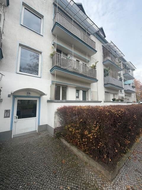 Prenájom bytu 2-izbový 59 m², Parkstr. 57 A, Berlin, Berlín Prenájom bytu 2-izbový 59 m², Parkstr. 57 A, Berlin, Berlín