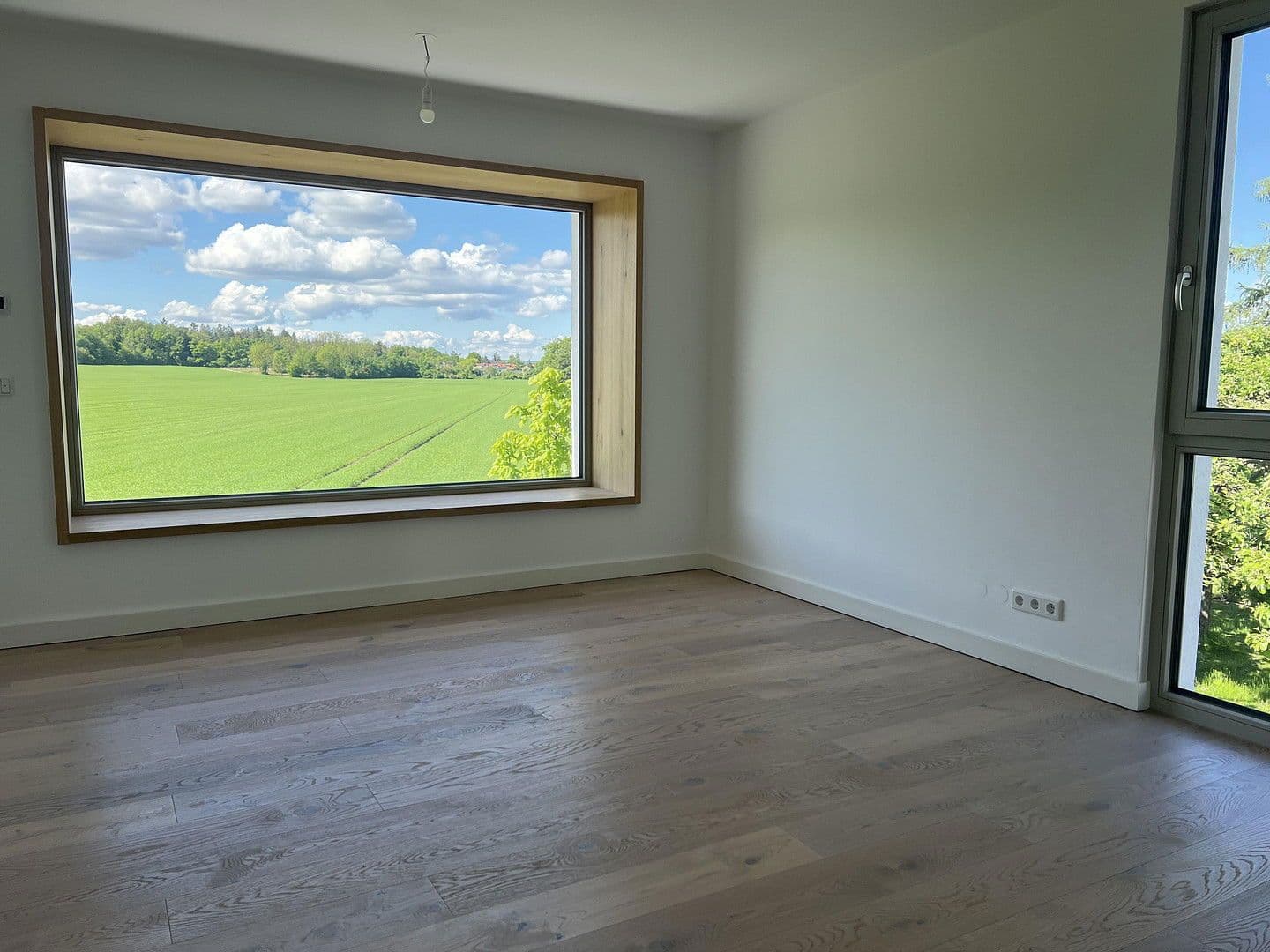 Predaj domu 218 m², pozemek 490 m², München, Bavorsko Predaj domu 218 m², pozemek 490 m², München, Bavorsko