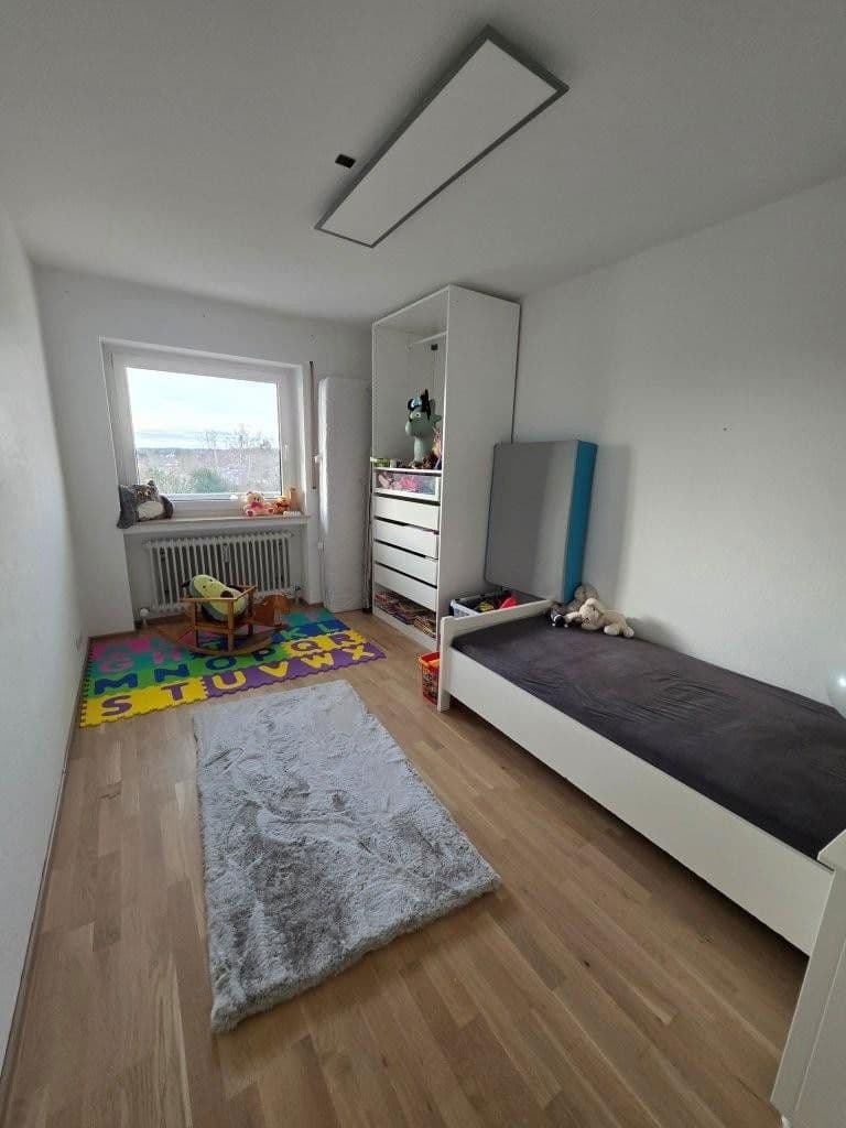 Predaj bytu 3-izbový 81 m², Königsbrunn, Bavorsko Predaj bytu 3-izbový 81 m², Königsbrunn, Bavorsko