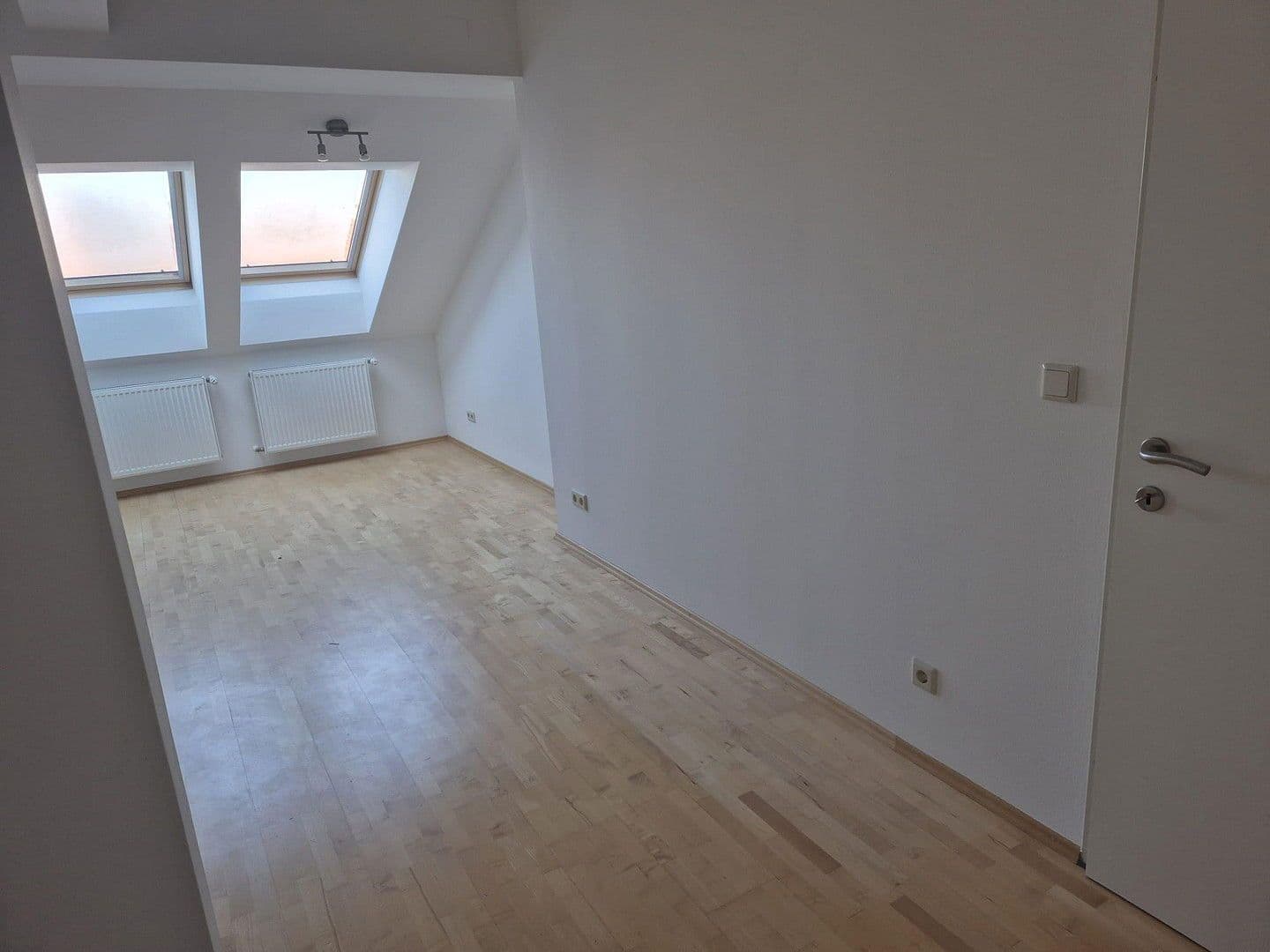 Predaj bytu 3-izbový 102 m², Columbusgasse 31, Wien, Viedeň Predaj bytu 3-izbový 102 m², Columbusgasse 31, Wien, Viedeň