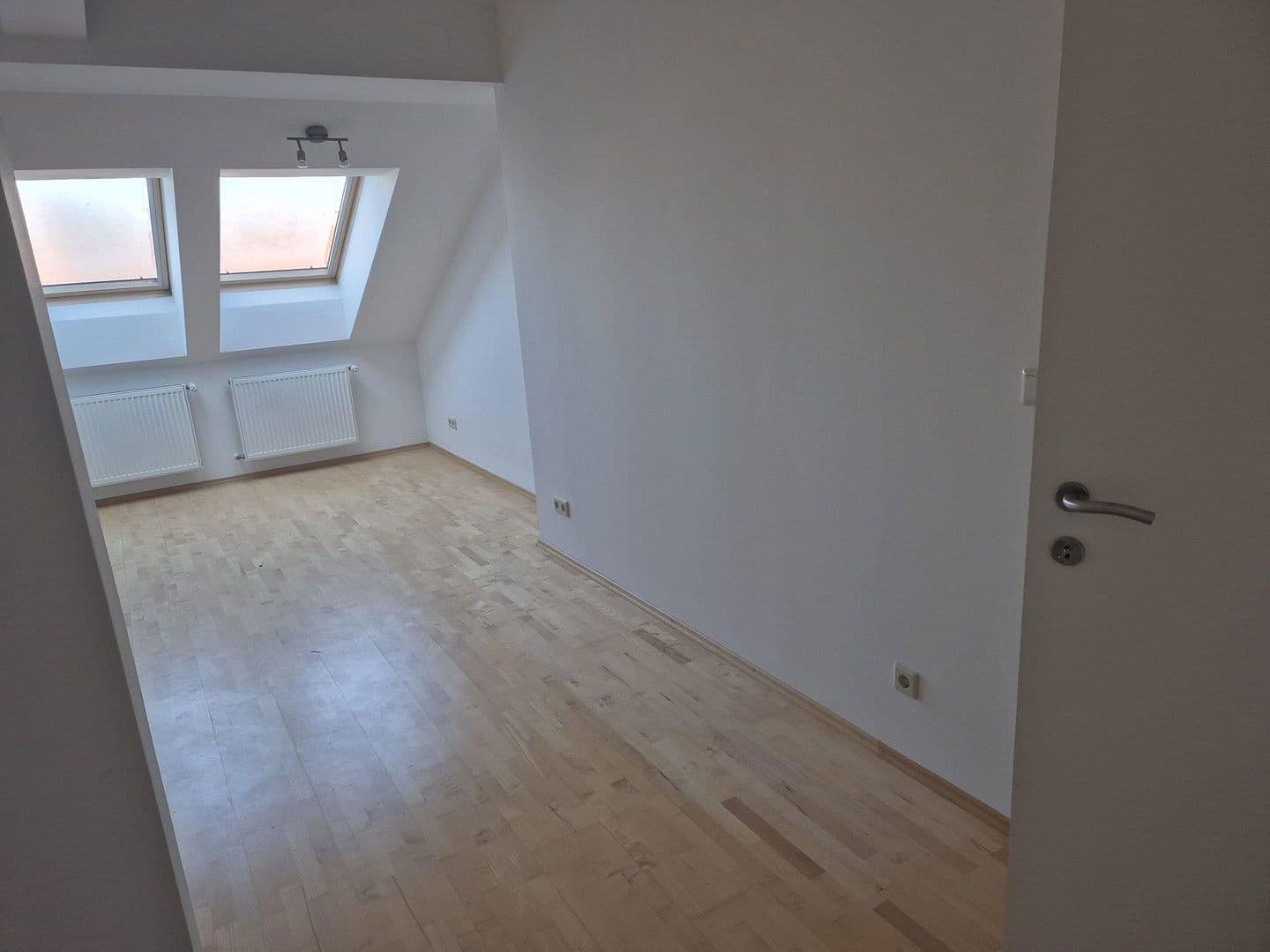 Predaj bytu 3-izbový 102 m², Columbusgasse 31, Wien, Viedeň Predaj bytu 3-izbový 102 m², Columbusgasse 31, Wien, Viedeň