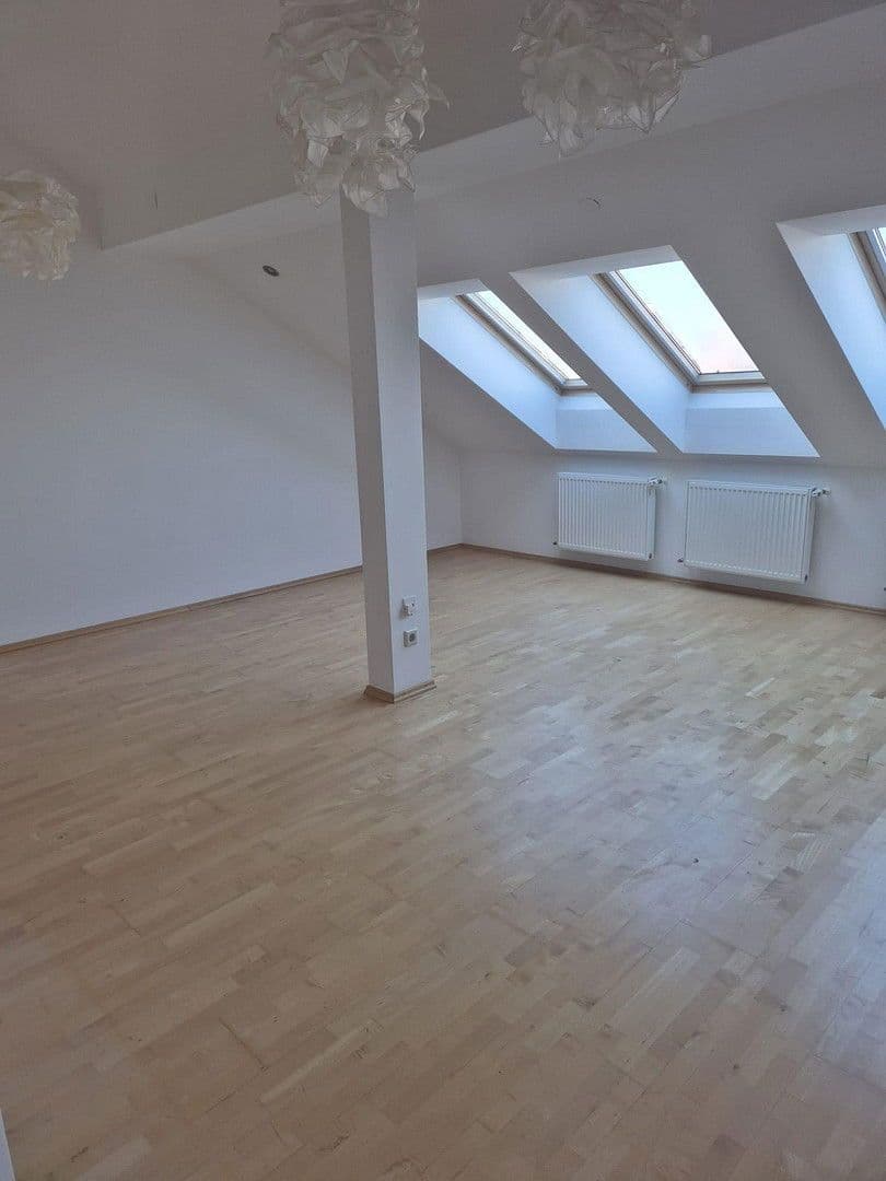 Predaj bytu 3-izbový 102 m², Columbusgasse 31, Wien, Viedeň Predaj bytu 3-izbový 102 m², Columbusgasse 31, Wien, Viedeň