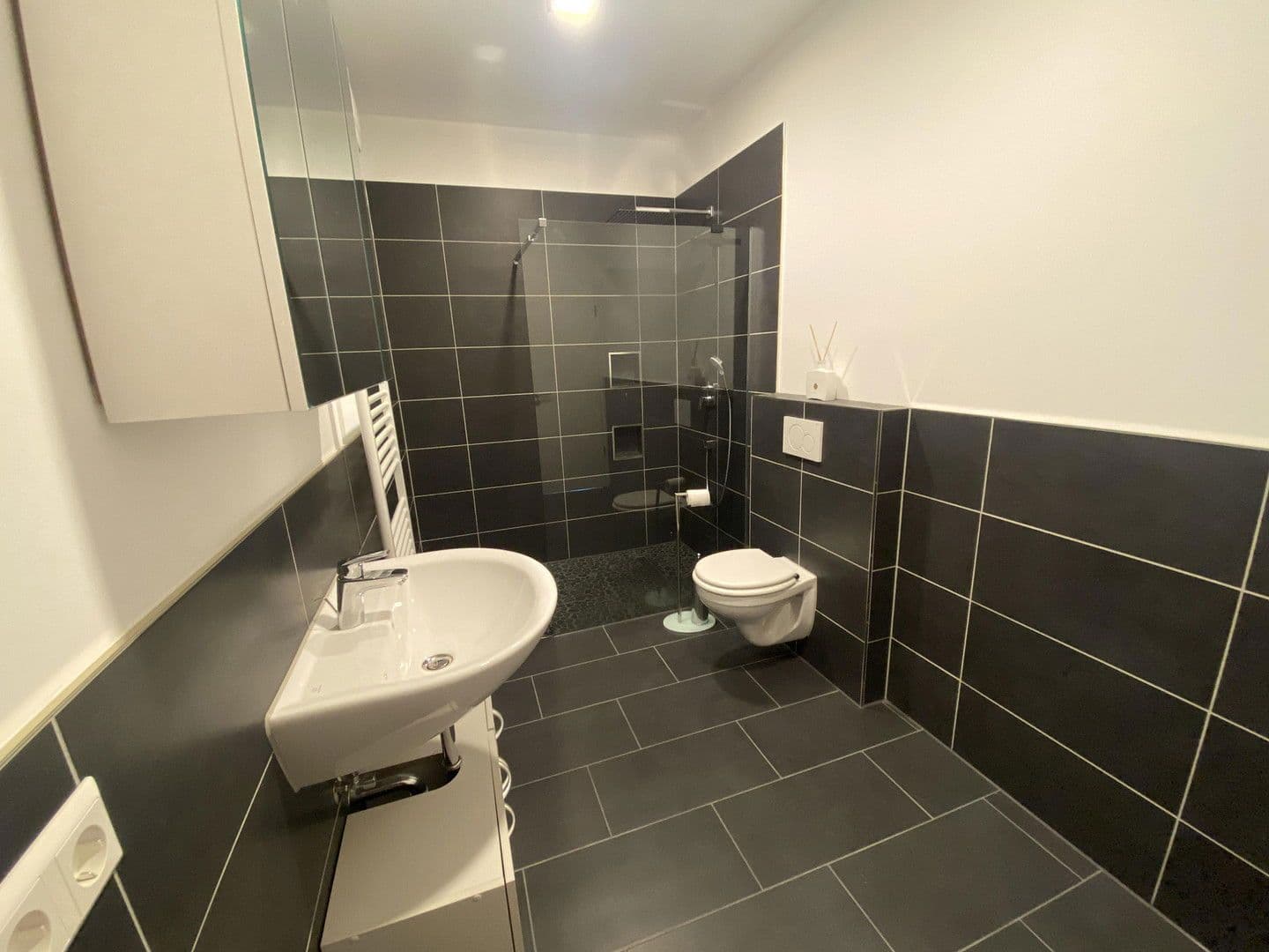 Prenájom bytu 3-izbový 68 m², Stedinger Str. 32, Delmenhorst, Dolné Sasko Prenájom bytu 3-izbový 68 m², Stedinger Str. 32, Delmenhorst, Dolné Sasko