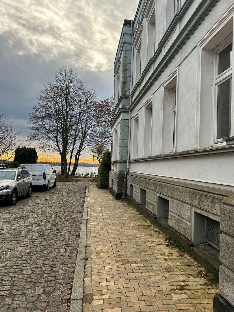 Prenájom bytu 3-izbový 76 m², Skagerrakufer 8, Kiel, Šlezvicko-Holštajnsko Prenájom bytu 3-izbový 76 m², Skagerrakufer 8, Kiel, Šlezvicko-Holštajnsko