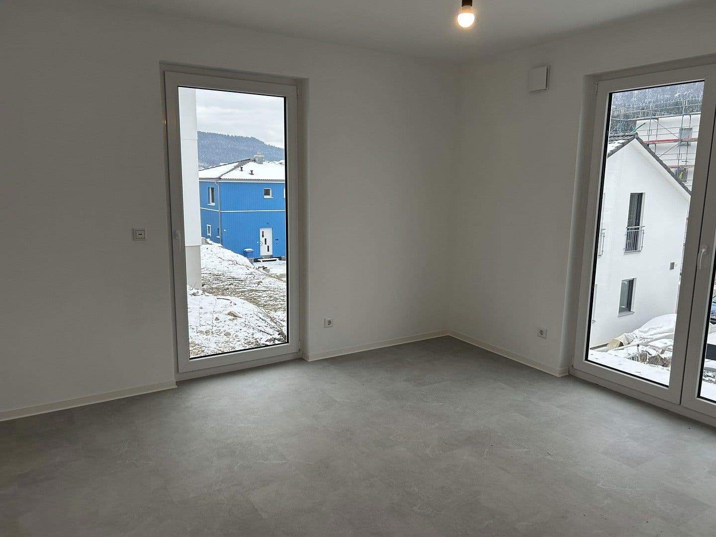 Predaj domu 124 m², pozemek 459 m², Wehingen, Bádensko-Wurttembersko Predaj domu 124 m², pozemek 459 m², Wehingen, Bádensko-Wurttembersko