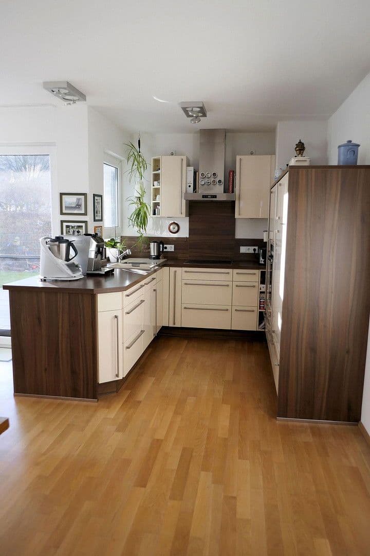 Predaj bytu 2-izbový 62 m², Helmut-Lederer-Str. 48, Erlangen, Bavorsko Predaj bytu 2-izbový 62 m², Helmut-Lederer-Str. 48, Erlangen, Bavorsko