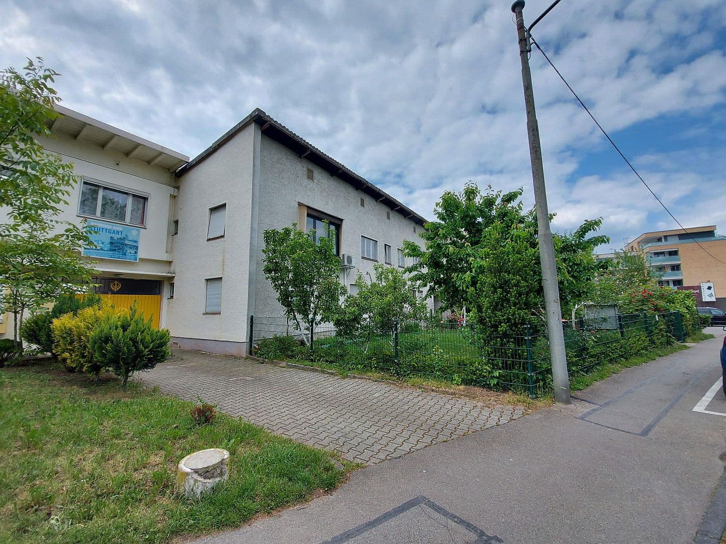 Predaj domu 324 m², pozemek 938 m², Stuttgart Rot, Bádensko-Wurttembersko Predaj domu 324 m², pozemek 938 m², Stuttgart Rot, Bádensko-Wurttembersko