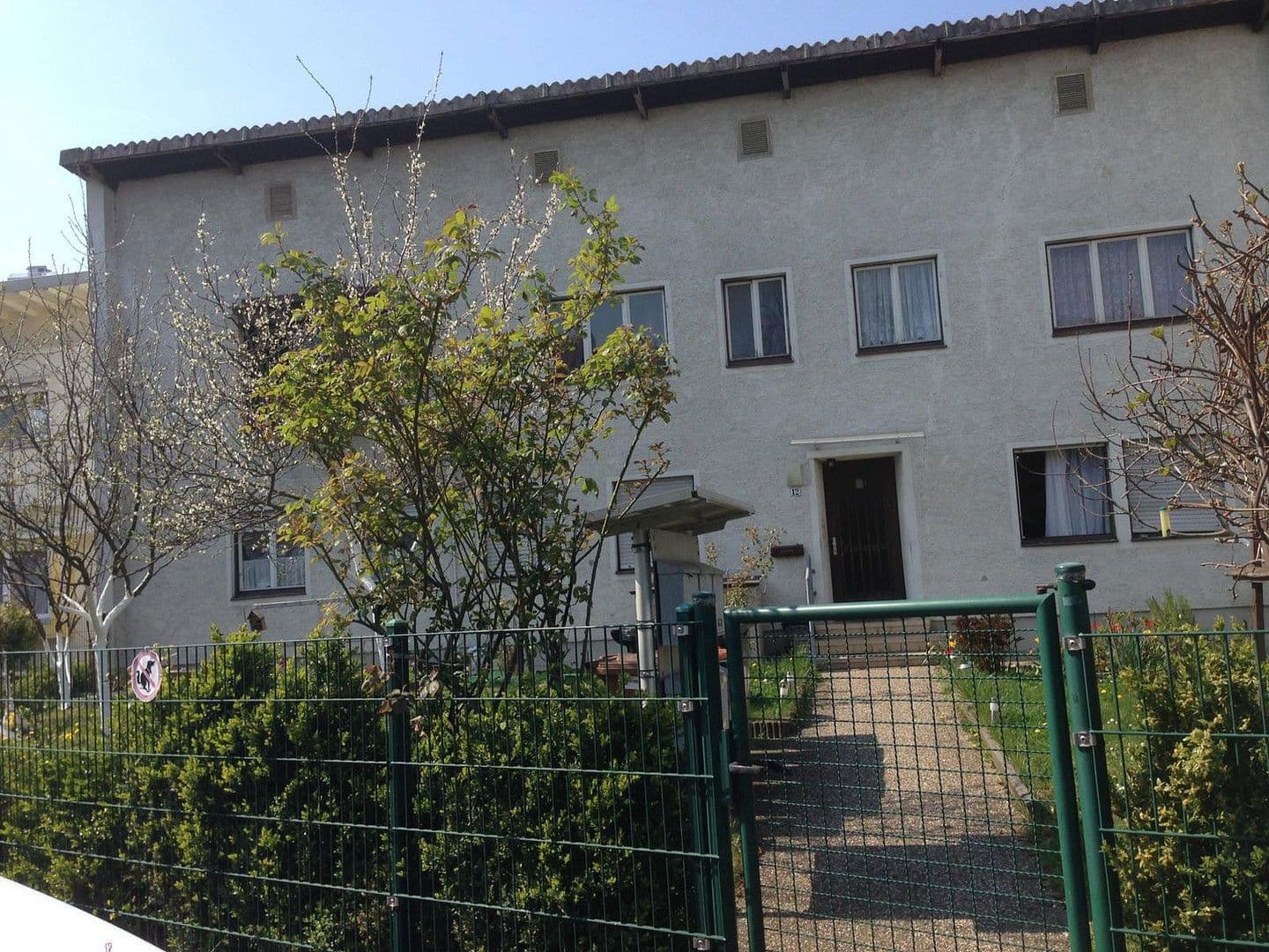 Predaj domu 324 m², pozemek 938 m², Stuttgart Rot, Bádensko-Wurttembersko Predaj domu 324 m², pozemek 938 m², Stuttgart Rot, Bádensko-Wurttembersko