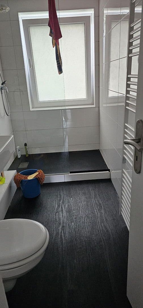 Prenájom bytu 2-izbový 50 m², Kamper Str. 50, Solingen, Severné Porýnie - Westfálsko Prenájom bytu 2-izbový 50 m², Kamper Str. 50, Solingen, Severné Porýnie - Westfálsko