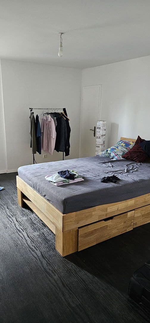 Prenájom bytu 2-izbový 50 m², Kamper Str. 50, Solingen, Severné Porýnie - Westfálsko Prenájom bytu 2-izbový 50 m², Kamper Str. 50, Solingen, Severné Porýnie - Westfálsko