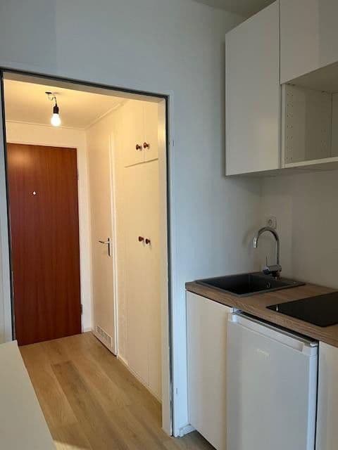 Prenájom bytu 1-izbový 33 m², Görlitzer Straße, Neuss, Severné Porýnie - Westfálsko Prenájom bytu 1-izbový 33 m², Görlitzer Straße, Neuss, Severné Porýnie - Westfálsko