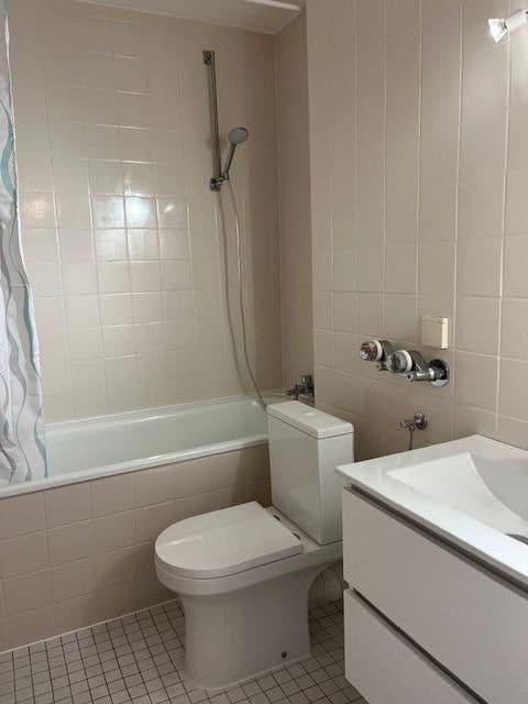 Prenájom bytu 1-izbový 33 m², Görlitzer Straße, Neuss, Severné Porýnie - Westfálsko Prenájom bytu 1-izbový 33 m², Görlitzer Straße, Neuss, Severné Porýnie - Westfálsko