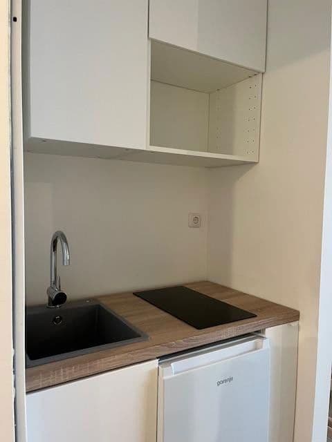 Prenájom bytu 1-izbový 33 m², Görlitzer Straße, Neuss, Severné Porýnie - Westfálsko Prenájom bytu 1-izbový 33 m², Görlitzer Straße, Neuss, Severné Porýnie - Westfálsko