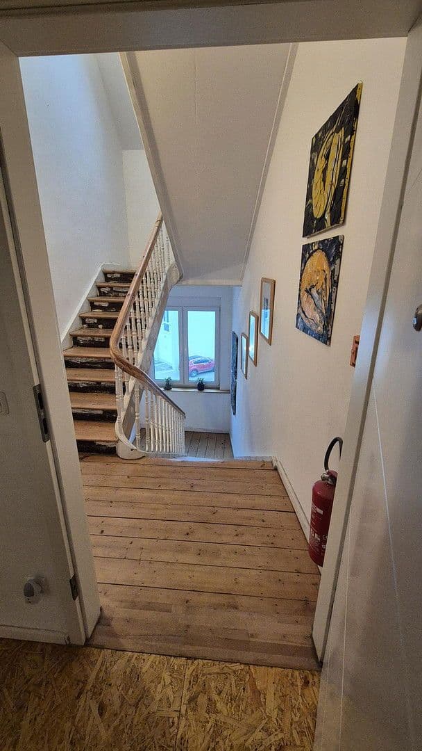 Prenájom bytu 3-izbový 105 m², Worms, Porýnie-Falcko Prenájom bytu 3-izbový 105 m², Worms, Porýnie-Falcko