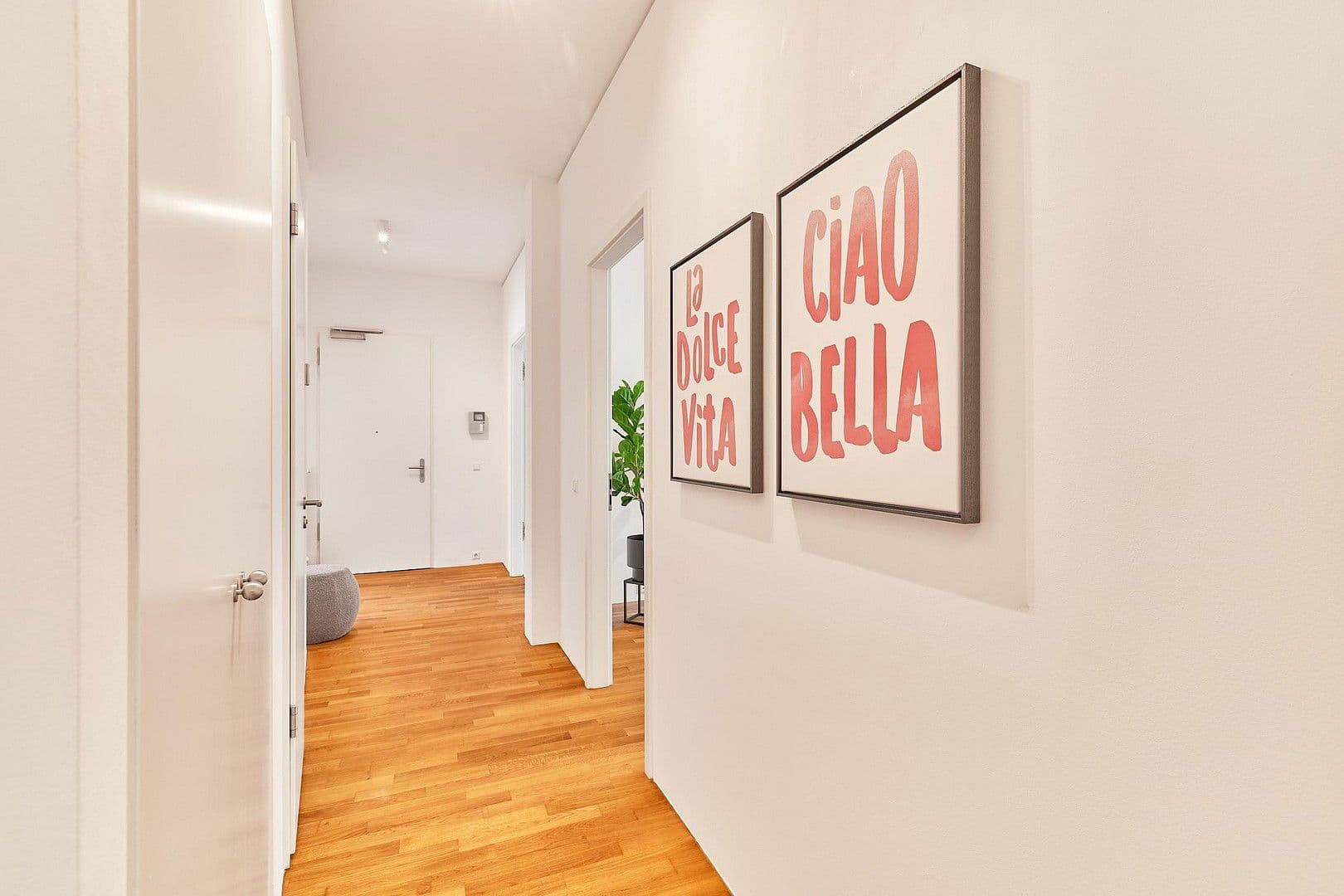 Prenájom bytu 4-izbový 128 m², Zum Gipelhof 5, Frankfurt Sachsenhausen - Nord, Hesensko Prenájom bytu 4-izbový 128 m², Zum Gipelhof 5, Frankfurt Sachsenhausen - Nord, Hesensko