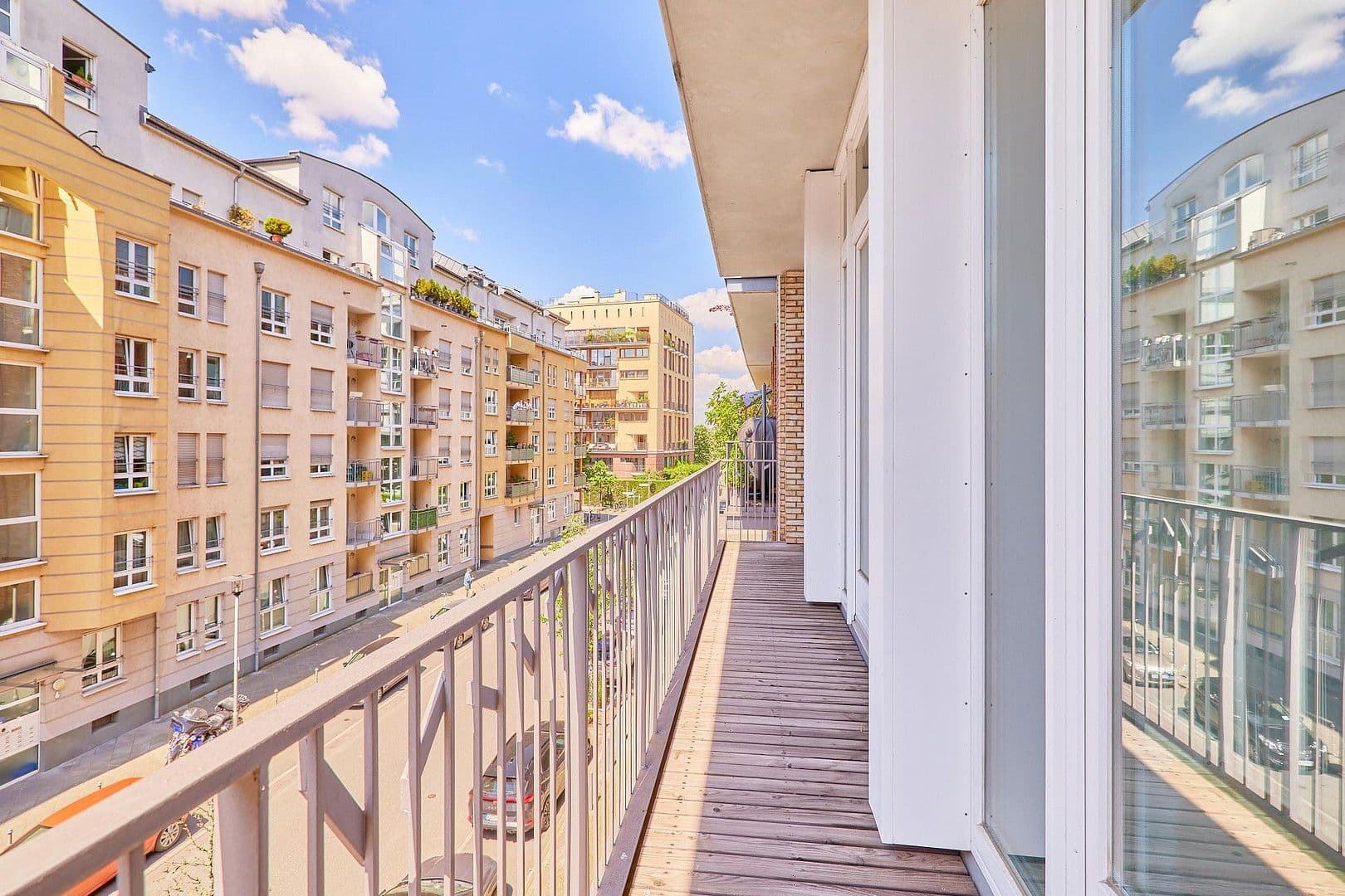 Prenájom bytu 4-izbový 128 m², Zum Gipelhof 5, Frankfurt Sachsenhausen - Nord, Hesensko Prenájom bytu 4-izbový 128 m², Zum Gipelhof 5, Frankfurt Sachsenhausen - Nord, Hesensko