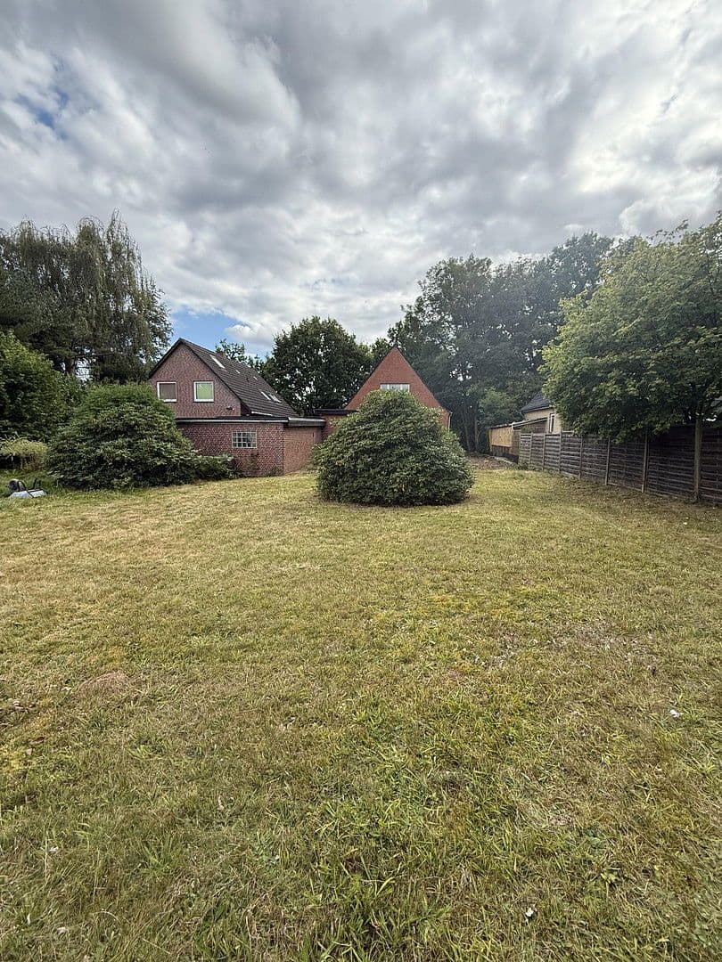 Predaj domu 90 m², pozemek 711 m², Am Ochsenzoll 137, Norderstedt, Šlezvicko-Holštajnsko Predaj domu 90 m², pozemek 711 m², Am Ochsenzoll 137, Norderstedt, Šlezvicko-Holštajnsko
