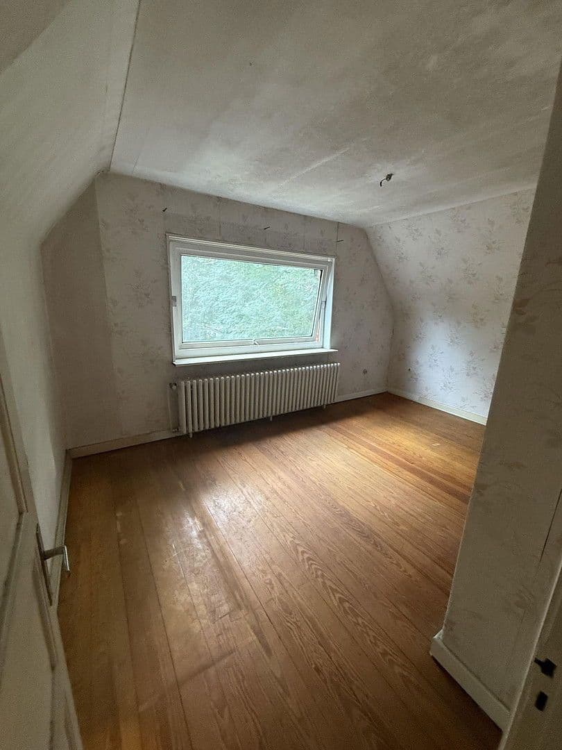 Predaj domu 90 m², pozemek 711 m², Am Ochsenzoll 137, Norderstedt, Šlezvicko-Holštajnsko Predaj domu 90 m², pozemek 711 m², Am Ochsenzoll 137, Norderstedt, Šlezvicko-Holštajnsko