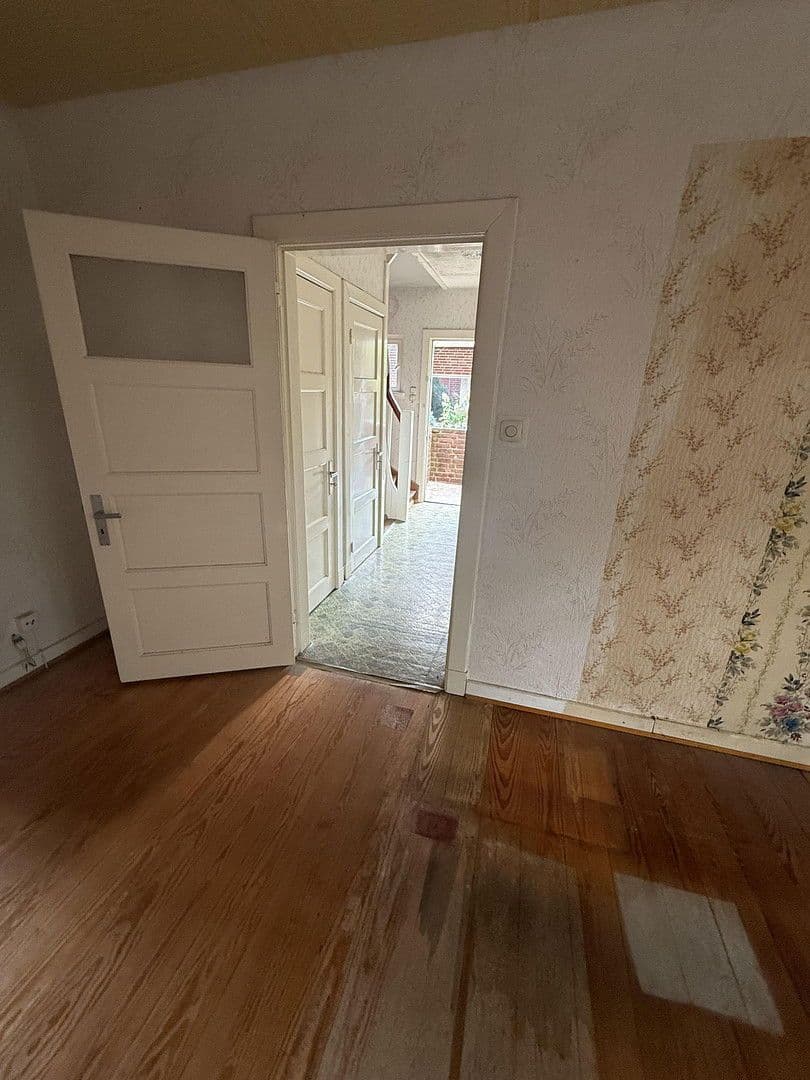 Predaj domu 90 m², pozemek 711 m², Am Ochsenzoll 137, Norderstedt, Šlezvicko-Holštajnsko Predaj domu 90 m², pozemek 711 m², Am Ochsenzoll 137, Norderstedt, Šlezvicko-Holštajnsko