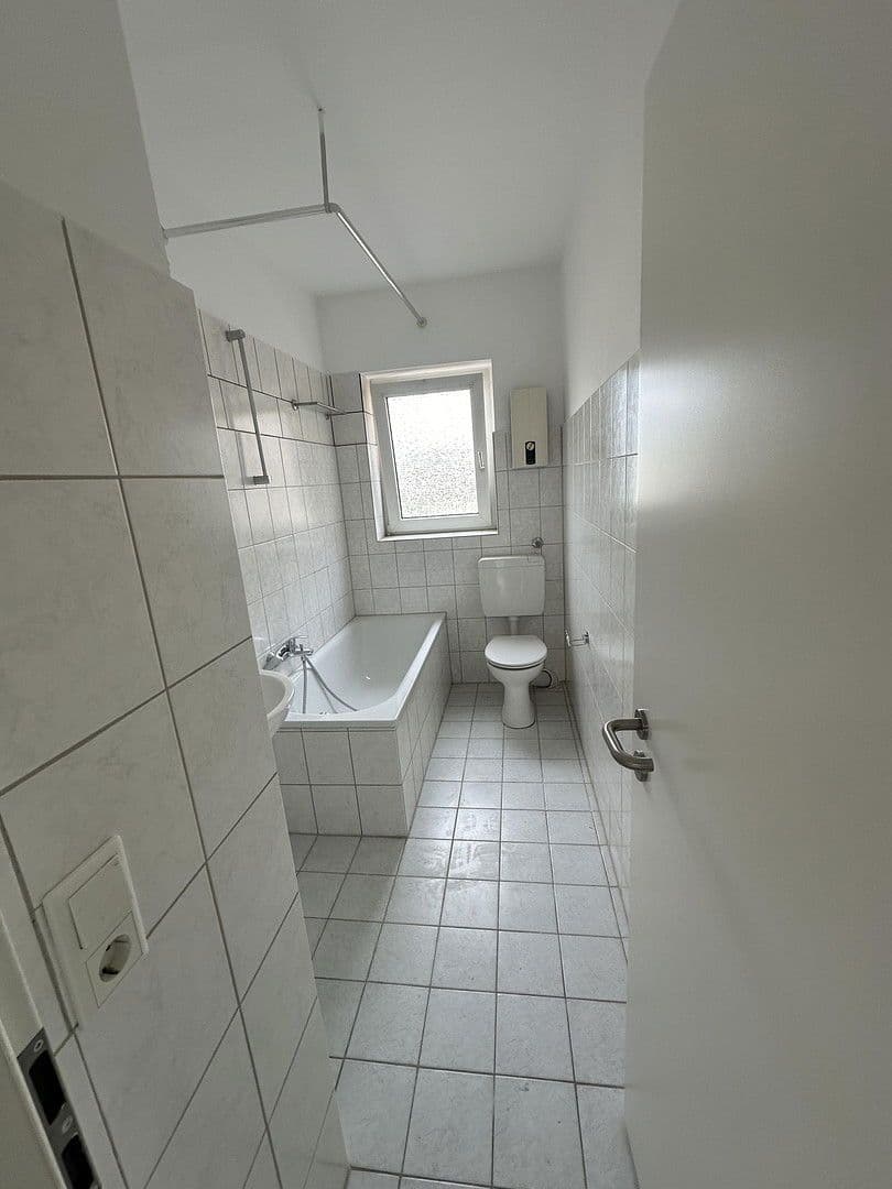 Prenájom bytu 3-izbový 71 m², Bochumer Straße 53, Recklinghausen, Severné Porýnie - Westfálsko Prenájom bytu 3-izbový 71 m², Bochumer Straße 53, Recklinghausen, Severné Porýnie - Westfálsko