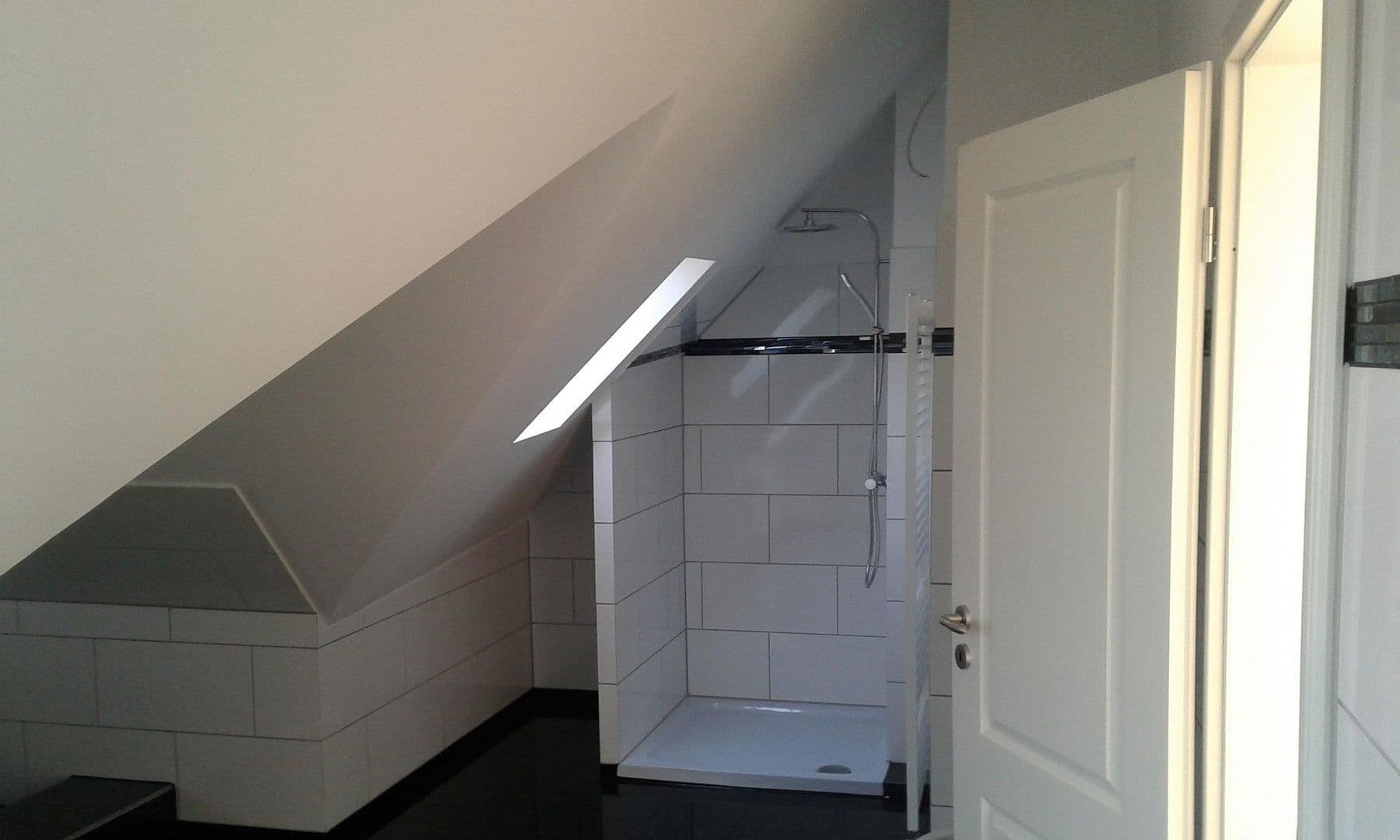 Predaj domu 631 m², pozemek 400 m², Bismarckstraße 47, Mönchengladbach, Severné Porýnie - Westfálsko Predaj domu 631 m², pozemek 400 m², Bismarckstraße 47, Mönchengladbach, Severné Porýnie - Westfálsko