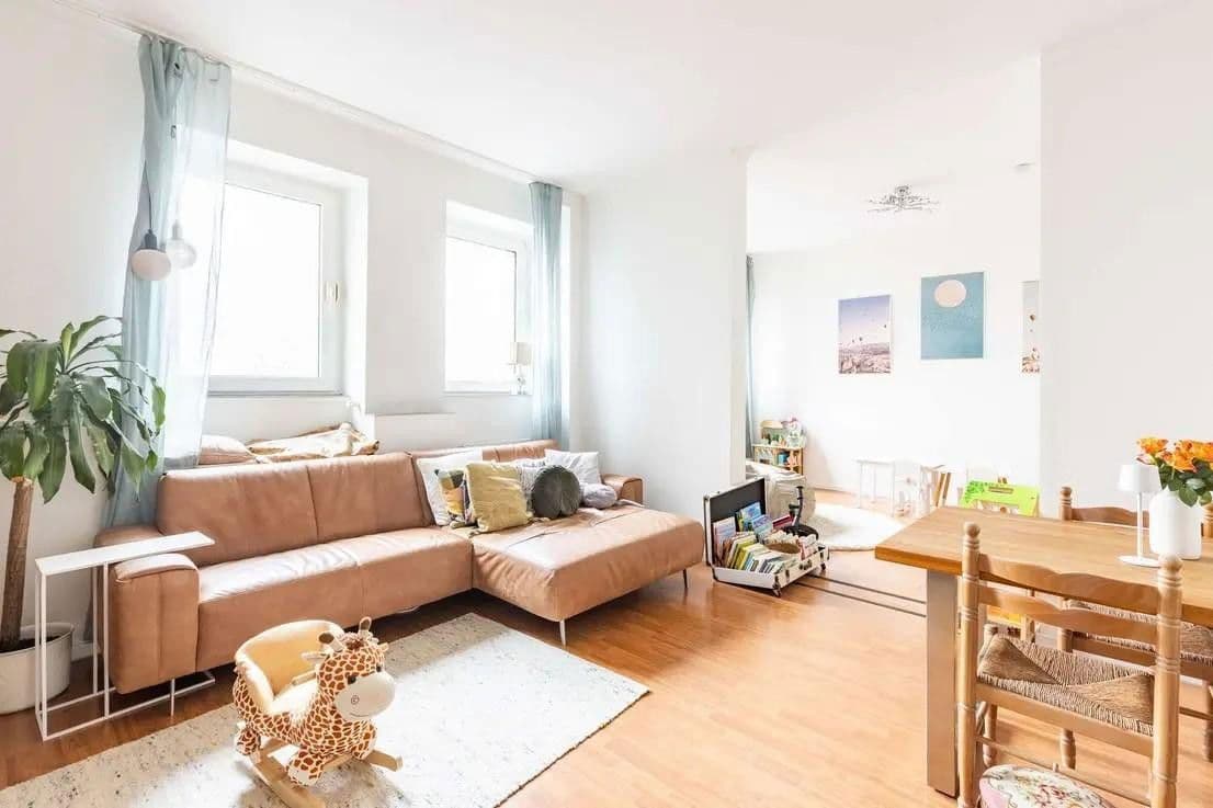 Predaj domu 631 m², pozemek 543 m², Albertusstraße 9, Mönchengladbach, Severné Porýnie - Westfálsko Predaj domu 631 m², pozemek 543 m², Albertusstraße 9, Mönchengladbach, Severné Porýnie - Westfálsko