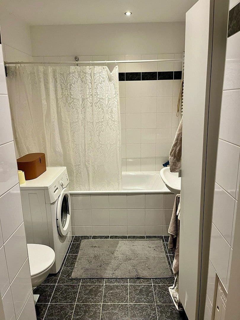 Predaj bytu 2-izbový 40 m², Kaiserstrasse 63, Wien, Viedeň Predaj bytu 2-izbový 40 m², Kaiserstrasse 63, Wien, Viedeň