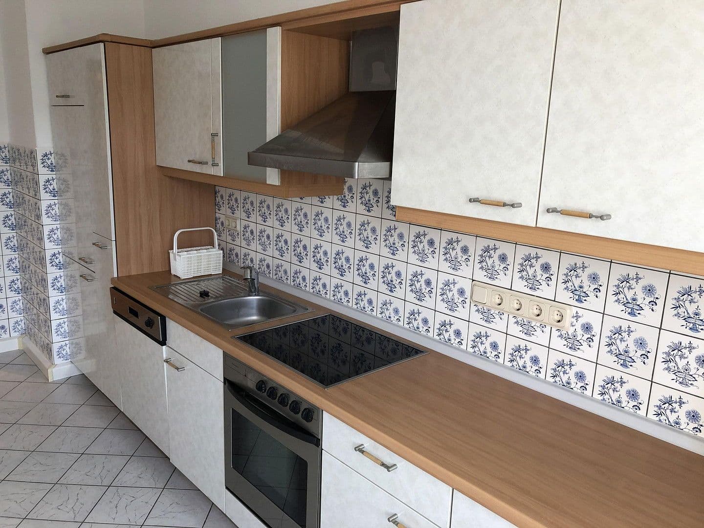 Prenájom bytu 4-izbový 103 m², Poststraße 10, Freiberg, Sasko Prenájom bytu 4-izbový 103 m², Poststraße 10, Freiberg, Sasko