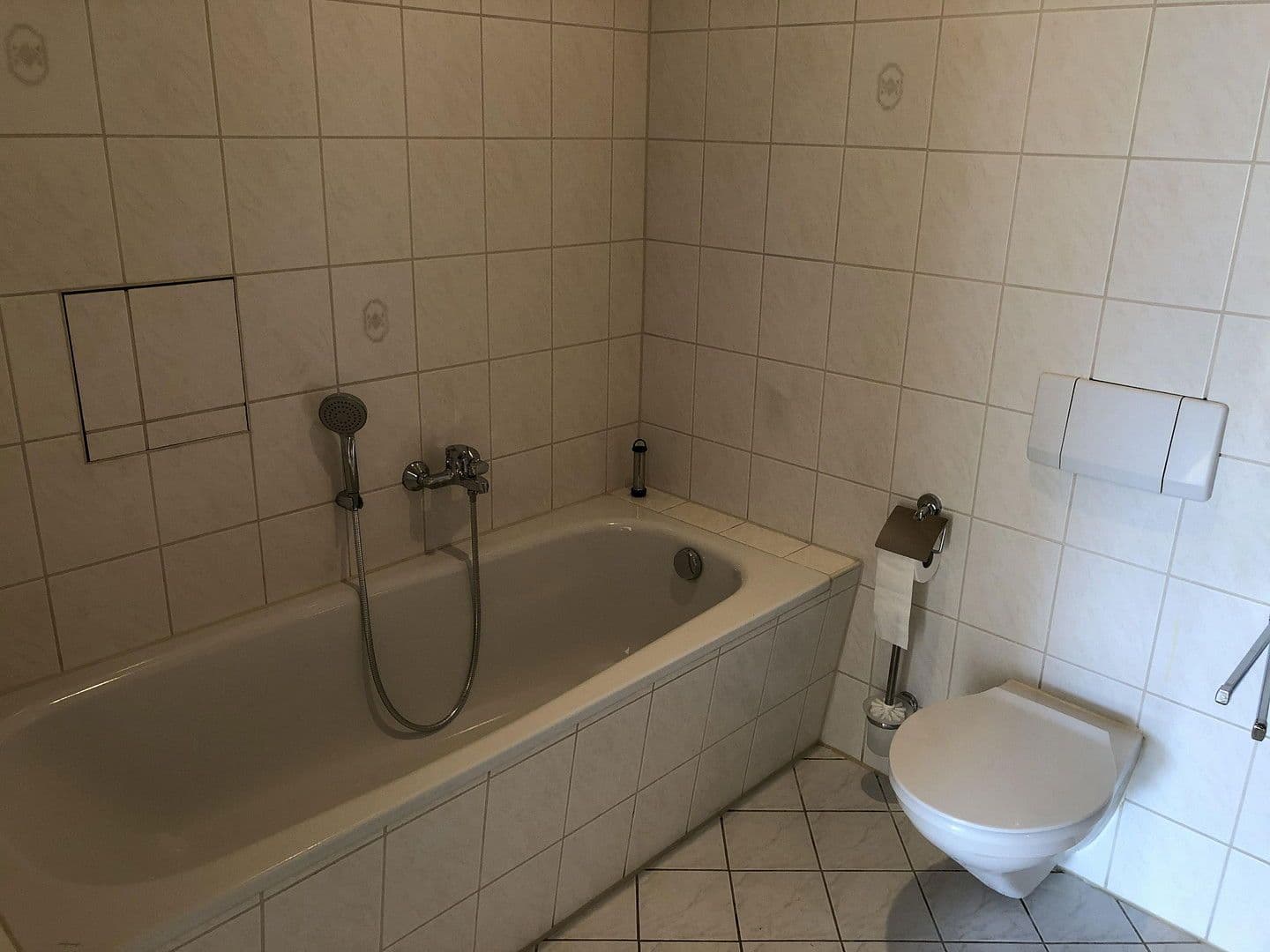 Prenájom bytu 4-izbový 103 m², Poststraße 10, Freiberg, Sasko Prenájom bytu 4-izbový 103 m², Poststraße 10, Freiberg, Sasko