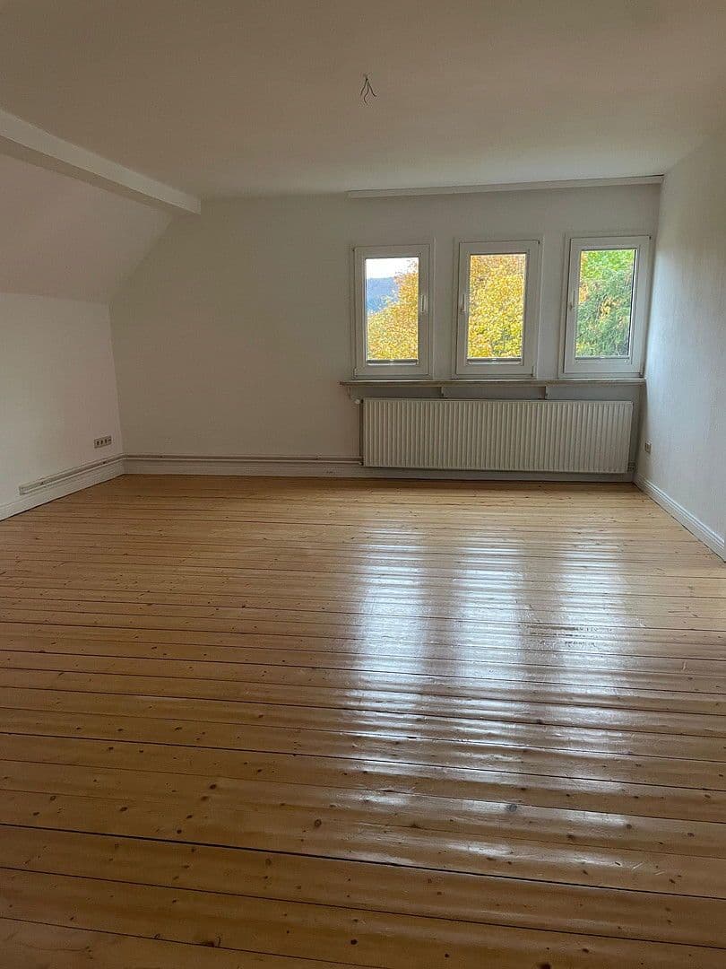 Prenájom bytu 4-izbový 118 m², Bad Harzburg, Dolné Sasko Prenájom bytu 4-izbový 118 m², Bad Harzburg, Dolné Sasko