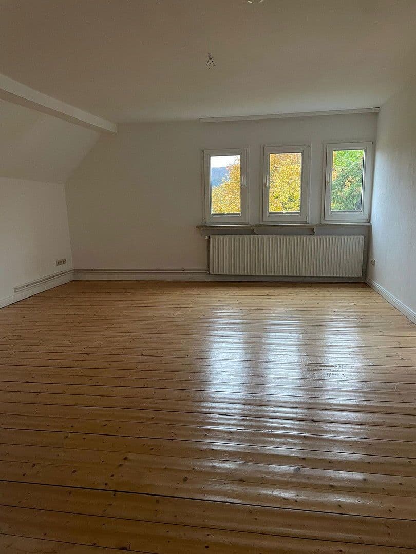 Prenájom bytu 4-izbový 118 m², Bad Harzburg, Dolné Sasko Prenájom bytu 4-izbový 118 m², Bad Harzburg, Dolné Sasko