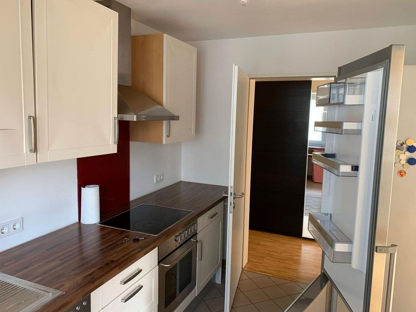 Prenájom bytu 3-izbový 100 m², Margit-Schramm-Straße 8,, München, Bavorsko Prenájom bytu 3-izbový 100 m², Margit-Schramm-Straße 8,, München, Bavorsko