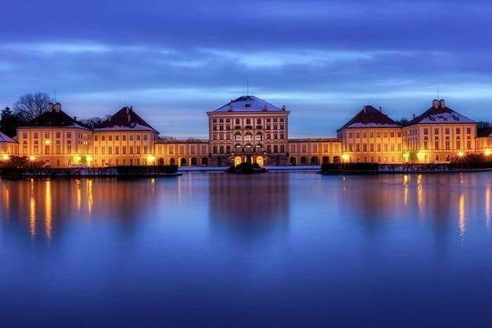 Prenájom bytu 3-izbový 100 m², Margit-Schramm-Straße 8,, München, Bavorsko Prenájom bytu 3-izbový 100 m², Margit-Schramm-Straße 8,, München, Bavorsko