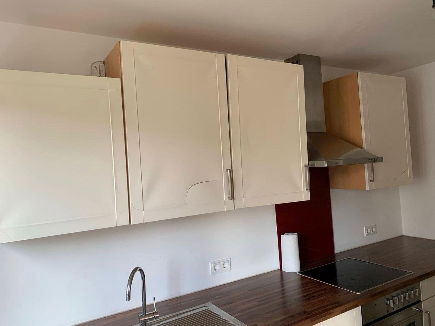 Prenájom bytu 3-izbový 100 m², Margit-Schramm-Straße 8,, München, Bavorsko Prenájom bytu 3-izbový 100 m², Margit-Schramm-Straße 8,, München, Bavorsko