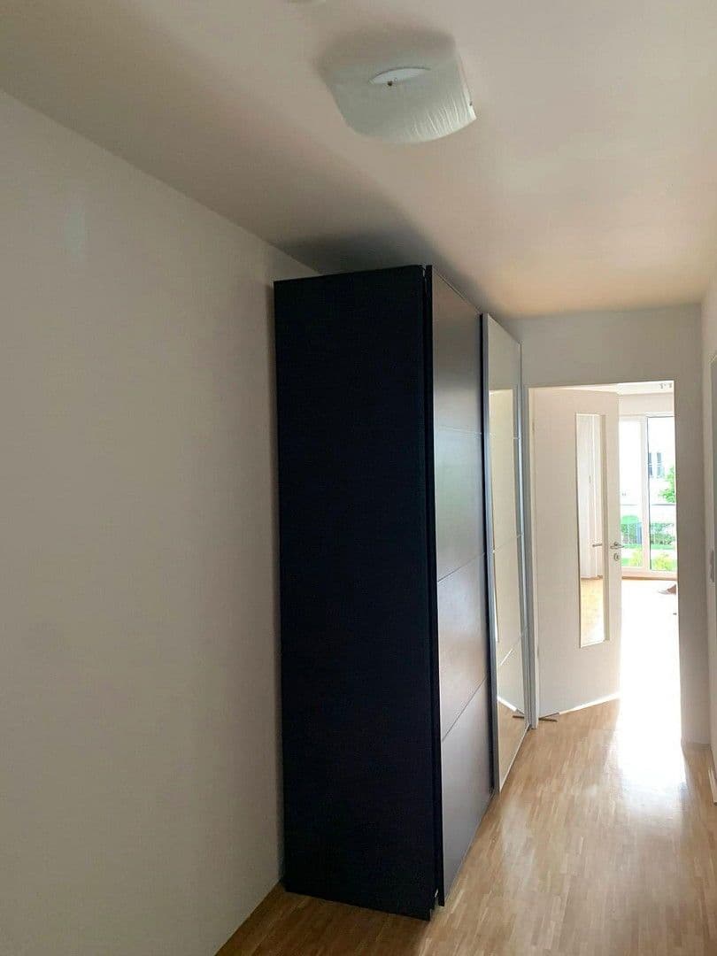 Prenájom bytu 3-izbový 100 m², Margit-Schramm-Straße 8,, München, Bavorsko Prenájom bytu 3-izbový 100 m², Margit-Schramm-Straße 8,, München, Bavorsko