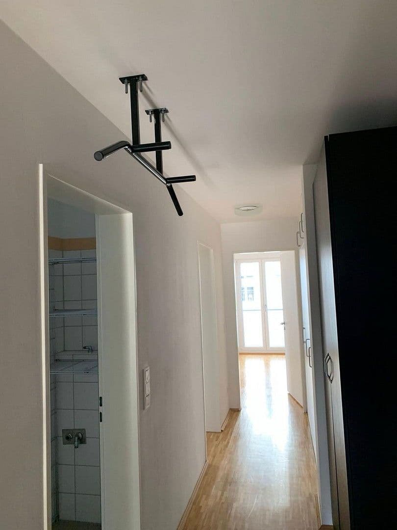 Prenájom bytu 3-izbový 100 m², Margit-Schramm-Straße 8,, München, Bavorsko Prenájom bytu 3-izbový 100 m², Margit-Schramm-Straße 8,, München, Bavorsko