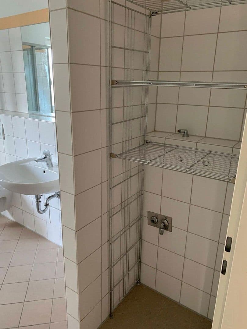 Prenájom bytu 3-izbový 100 m², Margit-Schramm-Straße 8,, München, Bavorsko Prenájom bytu 3-izbový 100 m², Margit-Schramm-Straße 8,, München, Bavorsko