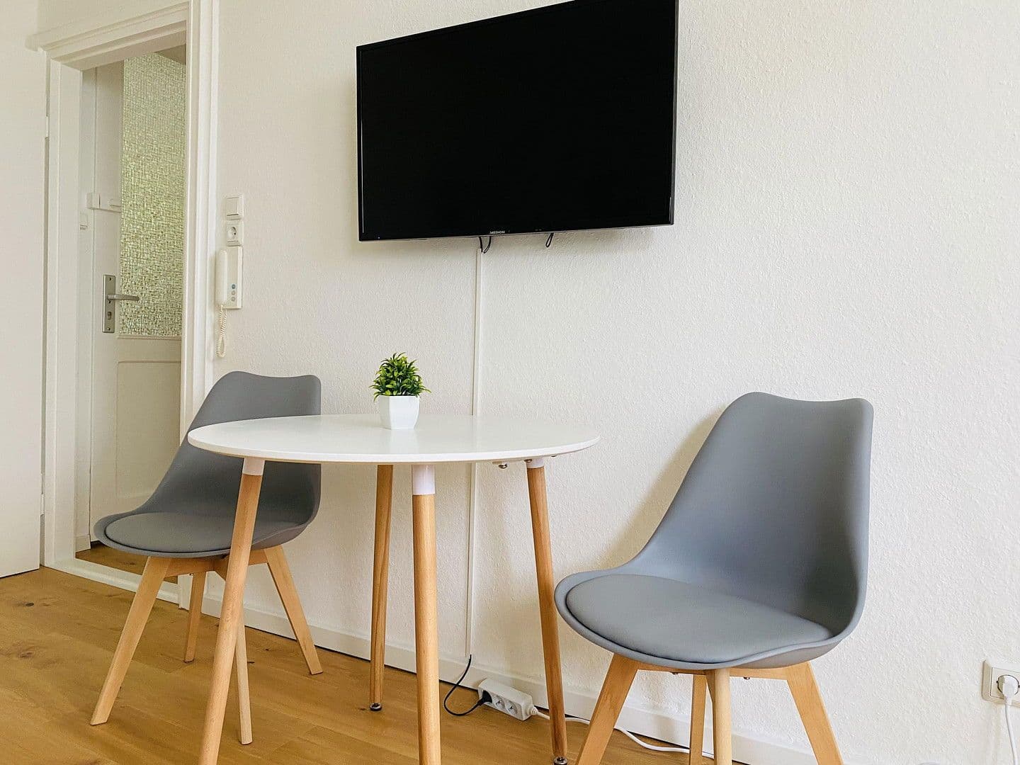 Prenájom bytu 1-izbový 31 m², Bremen, Brémy Prenájom bytu 1-izbový 31 m², Bremen, Brémy