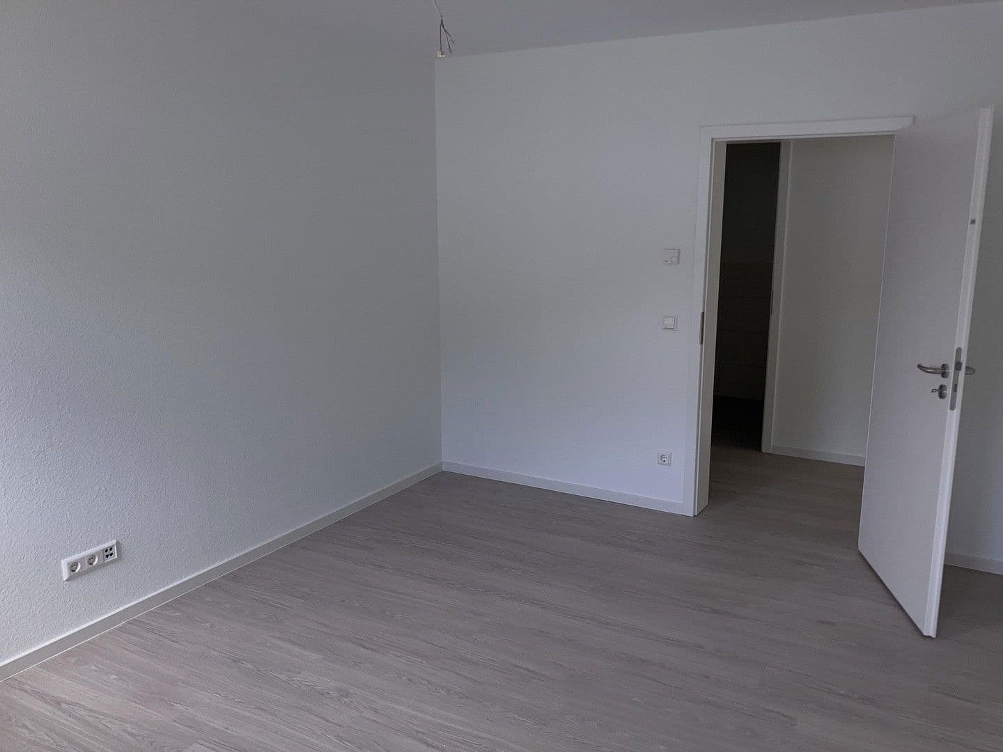 Predaj bytu 4-izbový 110 m², Calw, Bádensko-Wurttembersko Predaj bytu 4-izbový 110 m², Calw, Bádensko-Wurttembersko