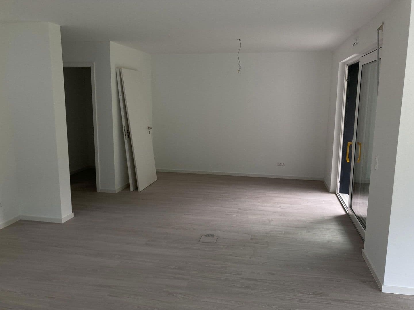 Predaj bytu 4-izbový 110 m², Calw, Bádensko-Wurttembersko Predaj bytu 4-izbový 110 m², Calw, Bádensko-Wurttembersko