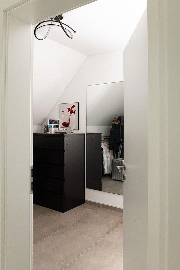 Predaj bytu 4-izbový 105 m², Heilsbronn, Bavorsko Predaj bytu 4-izbový 105 m², Heilsbronn, Bavorsko