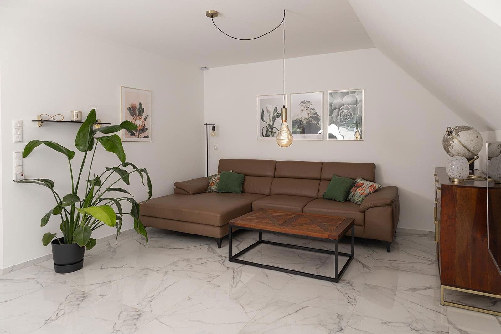 Predaj bytu 4-izbový 105 m², Heilsbronn, Bavorsko Predaj bytu 4-izbový 105 m², Heilsbronn, Bavorsko