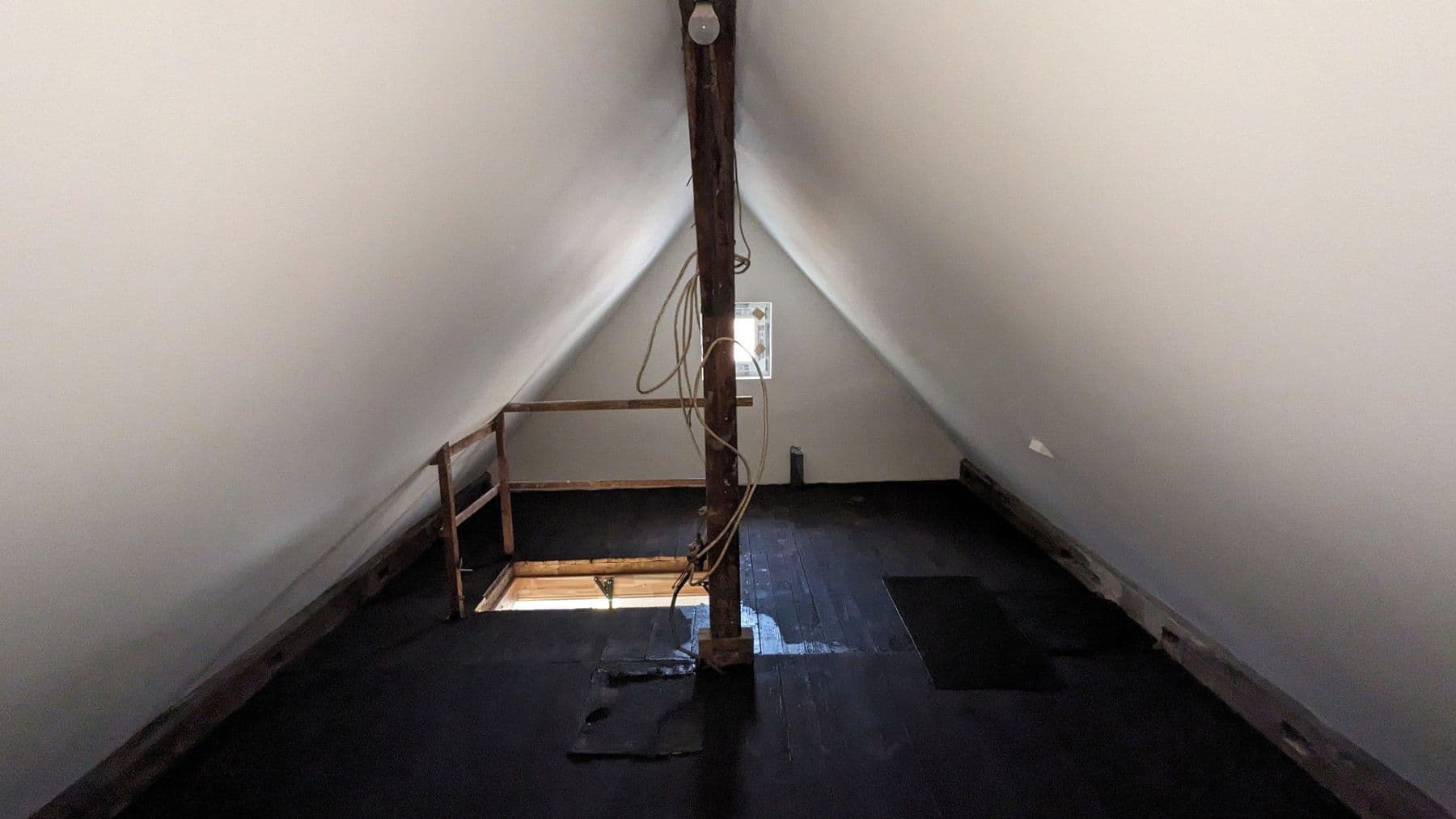 Prenájom bytu 2-izbový 50 m², Stuttgart, Bádensko-Wurttembersko Prenájom bytu 2-izbový 50 m², Stuttgart, Bádensko-Wurttembersko